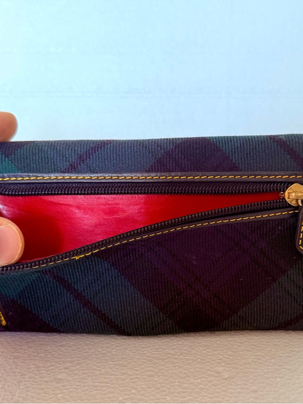 Dooney & Bourke Plaid Long Snap Wallet Black Green Navy Tartan - Picture 5 of 5
